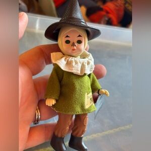 🌈 5 for $10-Madame Alexander Scarecrow figurine
